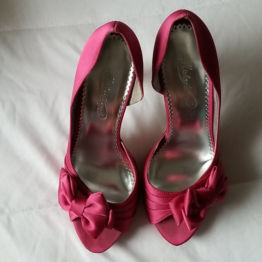 Hot Pink Formal Shoe